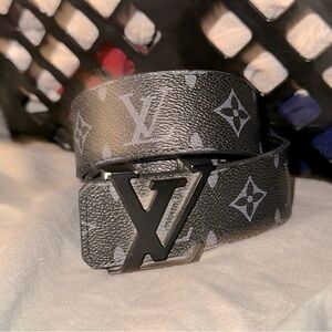 Louis Vuitton Initiales 40mm Matte Black Belt